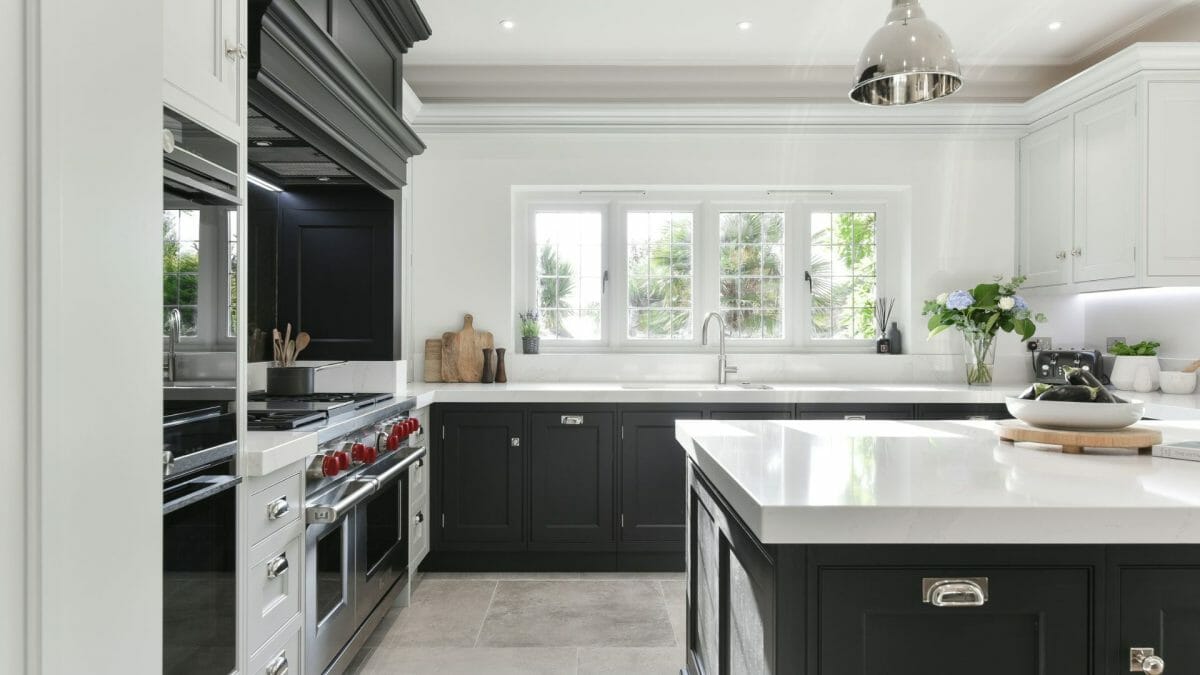 Ashley Jay BESPOKE SHAKER PANELLED KITCHEN project re sized (4)