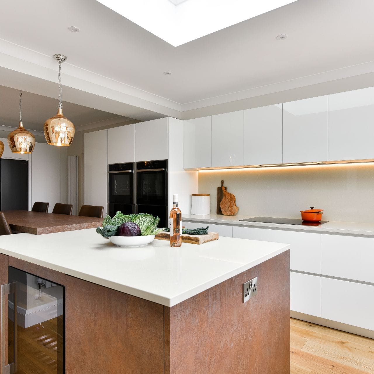 Gloss and Bronze textured Kitchen Gloss and Bronze textured Kitchen